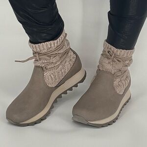 Merrell Alpine Pull On Brindle Vegan Leather Knit Snow Boots Women’s Size 7.5